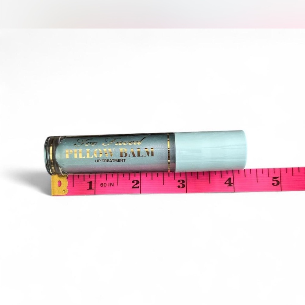 Too Faced Pillow Balm Lip Treatment - Crystal Blue